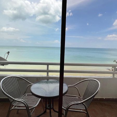 Апартаменти Tanjung Tuan Regency Port Dickson 1 Carpark Екстер'єр фото