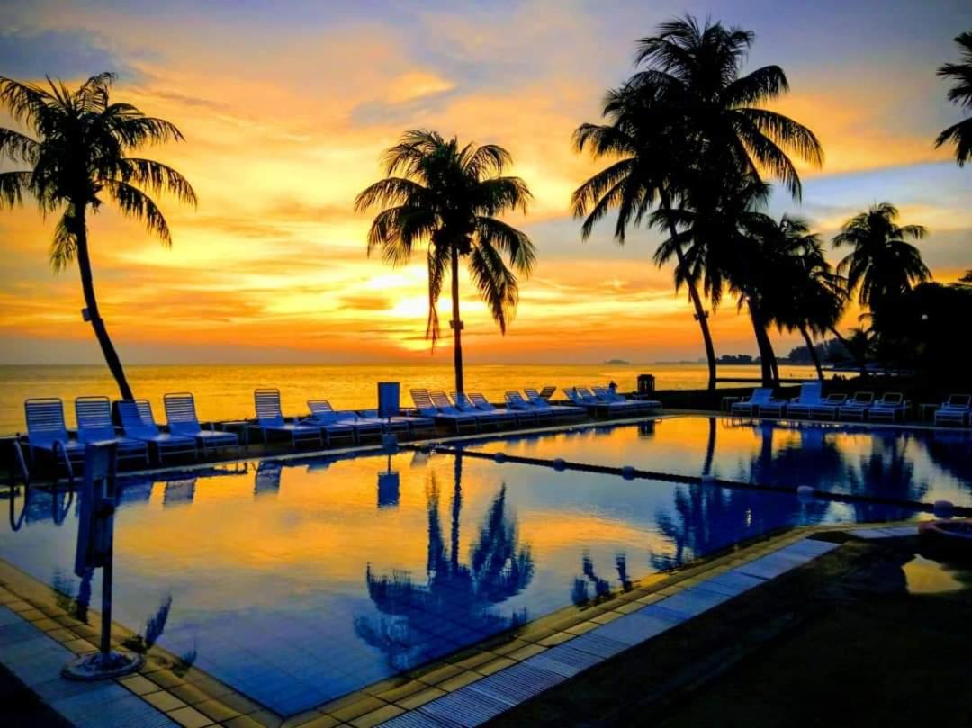 Апартаменти Tanjung Tuan Regency Port Dickson 1 Carpark Екстер'єр фото